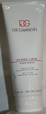 Hydro Lipid Supermoist 200 Ml Pro Size - Rich Day Care - Gives the Demanding, Mature Skin Tone and E