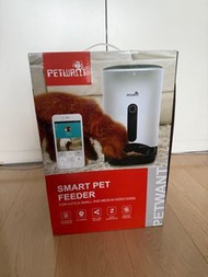 Petwant Smart Pet Feeder (with camera, mic and speaker)