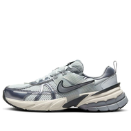 รองเท้าผู้หญิง [TRENDX] NIKE V2K RUN WOLF GREY' WOMEN (FD0736-003) 36