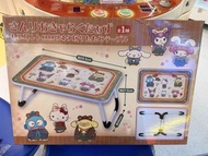 Sanrio Hello Kitty摺疊懶人床上桌