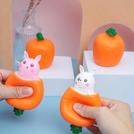 Squeezing Carrot Rabbit Squeezing Cup Pocket Small Relief Stress Bunny Carrot Pinching Fun E6a4