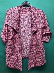 三宅一生系列 流行時尚精品 皺摺折疊衣 - 外套 【外套 ( 長 : 60cm ) 】