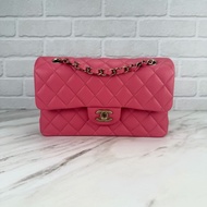 香奈兒Chanel CF23 Classic Flap經典小型口蓋包 荔枝皮粉色金釦
