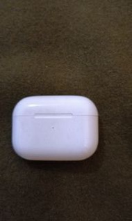 Apple airpods pro 藍芽無線耳機，含保護套掛勾