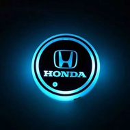 Chất lượng cao Dazzle LED 7 màu xe hơi nước / xe hơi phát sáng Cúp xe hơi chống trượt thảm Mat Thươn