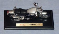 Maisto YAMAHA Vmax 1/18