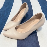 3-Inch High Heels Size 40 Cream Color