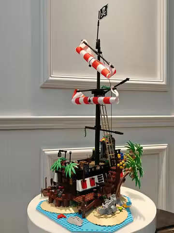 Movie Model Pirates of Barracuda Bay 2545Pcs Building Blocks Bricks Birthday Christmas Children Gift