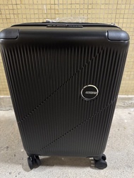 全新American Tourister(美國旅行者 / 美旅)20 吋登機箱