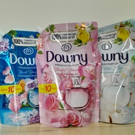 Downy Premium Perfume ดาวน์นี่ น้ำยาปรับผ้านุ่ม แบบเติม Garden Bloom Fabric Softener Refill 1.1 ลิตร