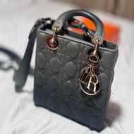 Lady Dior Mini Bag – 灰色金屬扣