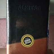 alkitab huruf besar