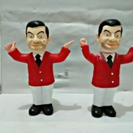 boneka dashboard mobil kepala goyang mr.bean