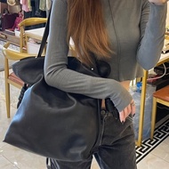 LOEWE黑色Flamenco 福袋肩背斜背包31*36*14 98新配件塵袋