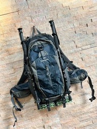 Speedpark 40L 登山背包