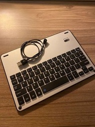 iPad keyboard 連藍芽