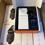 「最新現貨」神牛V100 閃光燈 ✨ 盡力為大家訂購👏🏻👏🏻👏🏻 Sony Canon Nikon Fu...