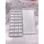 24 Grid Hard Lid Palette Multi-Grid Watercolor Paint Box Gloria