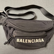 Balenciaga 腰包