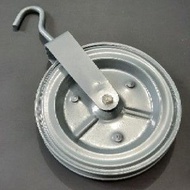 Well Water Wheel Pulley Colored Bucket Hoist/ (D4149)