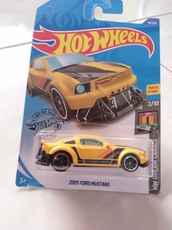 Hot wheels 2005 FORD MUSTANG