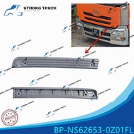 NISSAN CD4 QUON BUMPER STEP LH RH CENTER