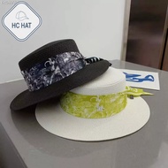 Gentle, personalized Fedora hat for women