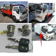 J01S04 DOOR KEY DOOR LOCK KUNCI HICOM PERKASA,NPR66,NKR,N-SERIES NQR