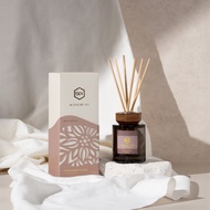 Scent by SIX. Cashmere Fleur Reed Diffuser 150ml
