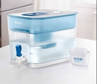 Brita 濾水箱 (送2個全新濾芯)