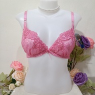 Bra NWT Size : F70 Japanese