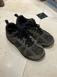 New Balance 878