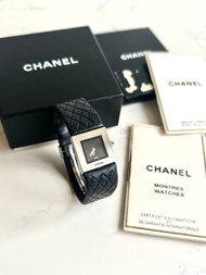 大全套 稀有中古錶 Chanel Metalaase黑銀色古董錶 女裝皮革手錶