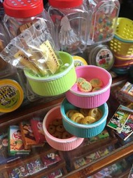 🥨彩色旋轉小盒 🍪配餅乾及megahouse Pierre Herme 蛋糕 🍰食玩miniature  可配re-ment  Megahouse Mimo T for candy孖妹黏土人