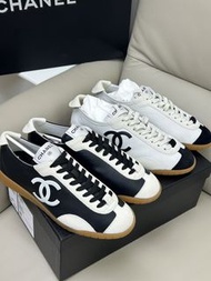 門市現貨Chanel 26A sneaker，Chanel熊貓波鞋，阿甘鞋德訓鞋，爆款香奈兒黑白熊貓波鞋