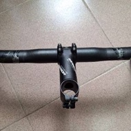 MERIDA 鋁合金公路車彎把+龍頭 鵝頸 美...