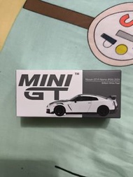 Mini GT Nissan GT-R Nismo (R35) 2024