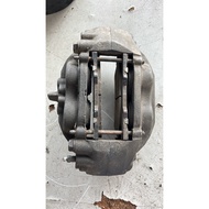 Toyota lancruiser UZJ200 brake caliper