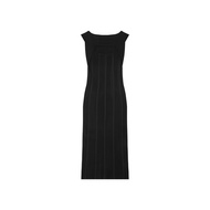 STUDIO UNKNOWN - Seamed Knit Dress เดรสนิตต่อตะเข็บ