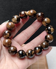 天然黑根蜜妖花溶洞琥珀手鍊
13mm 30g 手圍20/21cm
HK＄1660❌830
緬甸黑根珀黑褐色顏色偏深，質地較為油潤硬度高，花紋極其妖嬈、靈動，像大理石般絞動、如風景畫般的紋理。
    