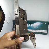 Erdos fighting butterfly body door lock