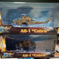 EM/72 AH-1s Helicopter 37096