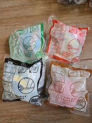 絕版麥當勞 Pokemon 球玩具