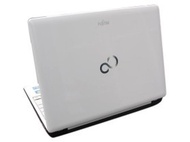 Fujitsu Lifebook PH701 Laptop Intel Core i5
