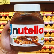 Nutella Hazelnut Spread 750g Jar
