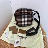 全新BURBERRY黑咖格紋帆布雙拉鏈相機包肩背包8049145
