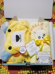 Hampers kado hadiah bayi selimut handuk