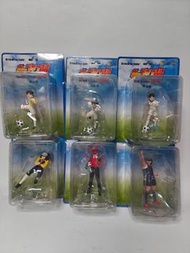 Captain Tsubasa MEDICOM Japan Ultra Detail Figure set UDF Captain Tsubasa 足球小將 大空翼 戴志偉

Vinyl collec