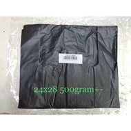 plastic bag hitam ada tangkai size 24x28 500gram+-