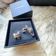 全新Chanel皮穿鍊耳釦+耳環
